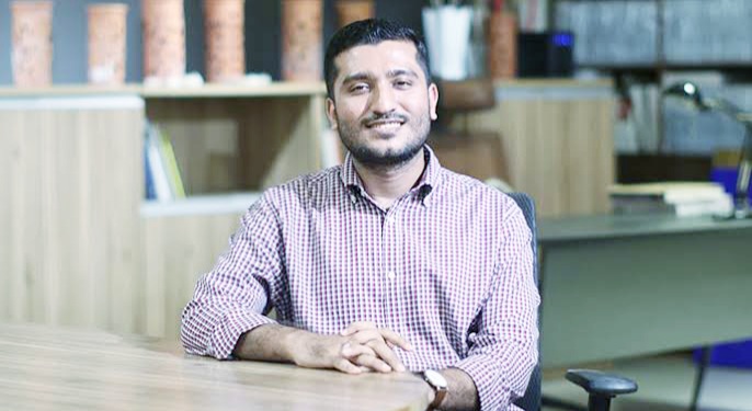 Enayet Chowdhury – An Internet personality